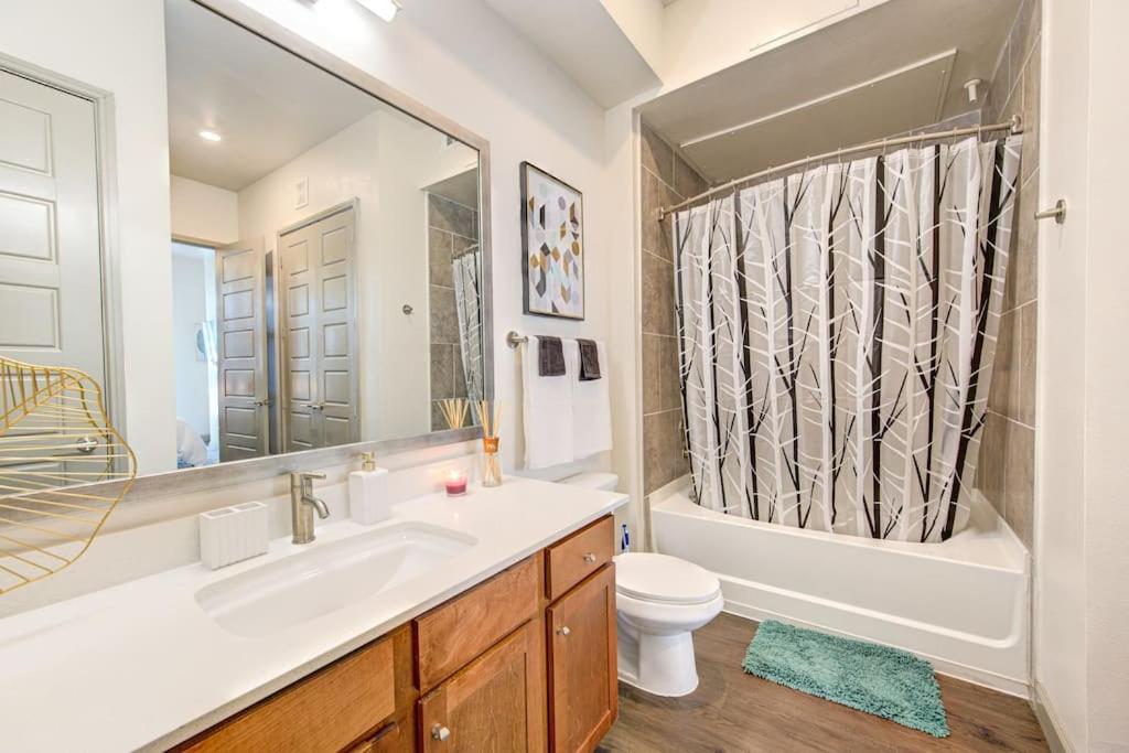 Trendy Downtown 1Bd/Freeparking/Wi-Fi/Pool Houston Exterior foto