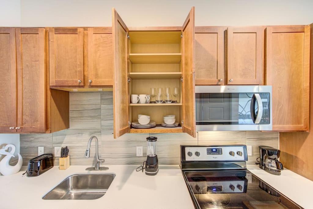 Trendy Downtown 1Bd/Freeparking/Wi-Fi/Pool Houston Exterior foto