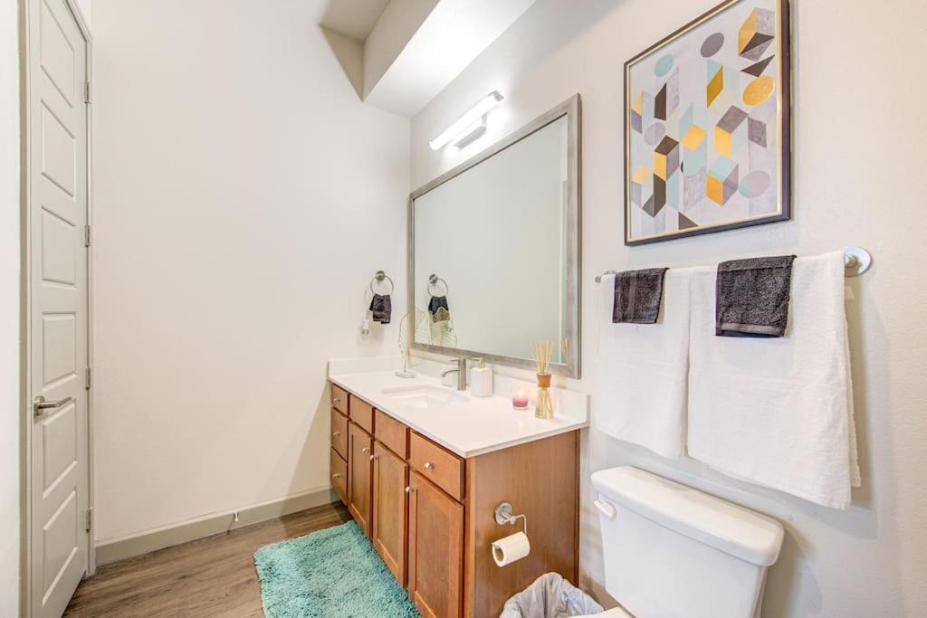 Trendy Downtown 1Bd/Freeparking/Wi-Fi/Pool Houston Exterior foto